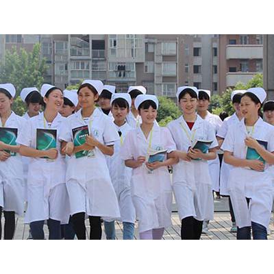 成都全日制大专卫校有哪些-全日制卫校是什么意思